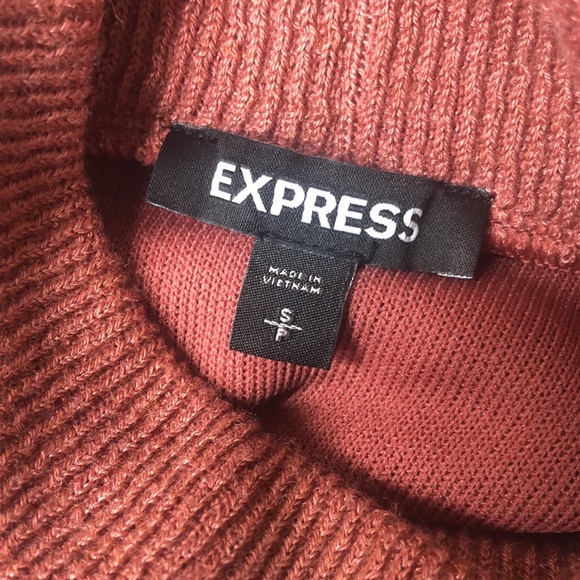 Express padded shoulders - Picture 2 of 9